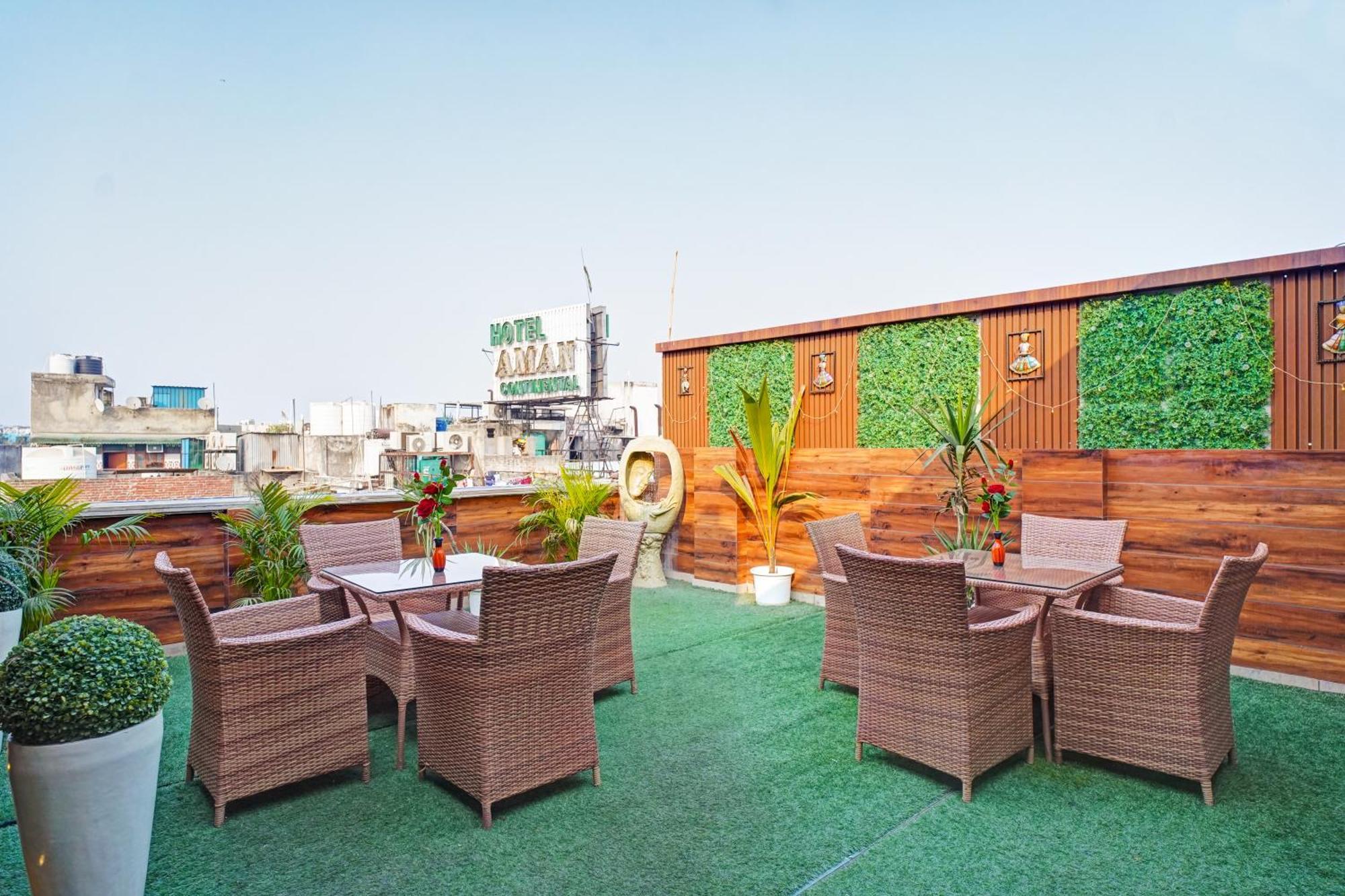Hotel Gold Palace - 03 Mins Walk From New Delhi Railway Station 외부 사진