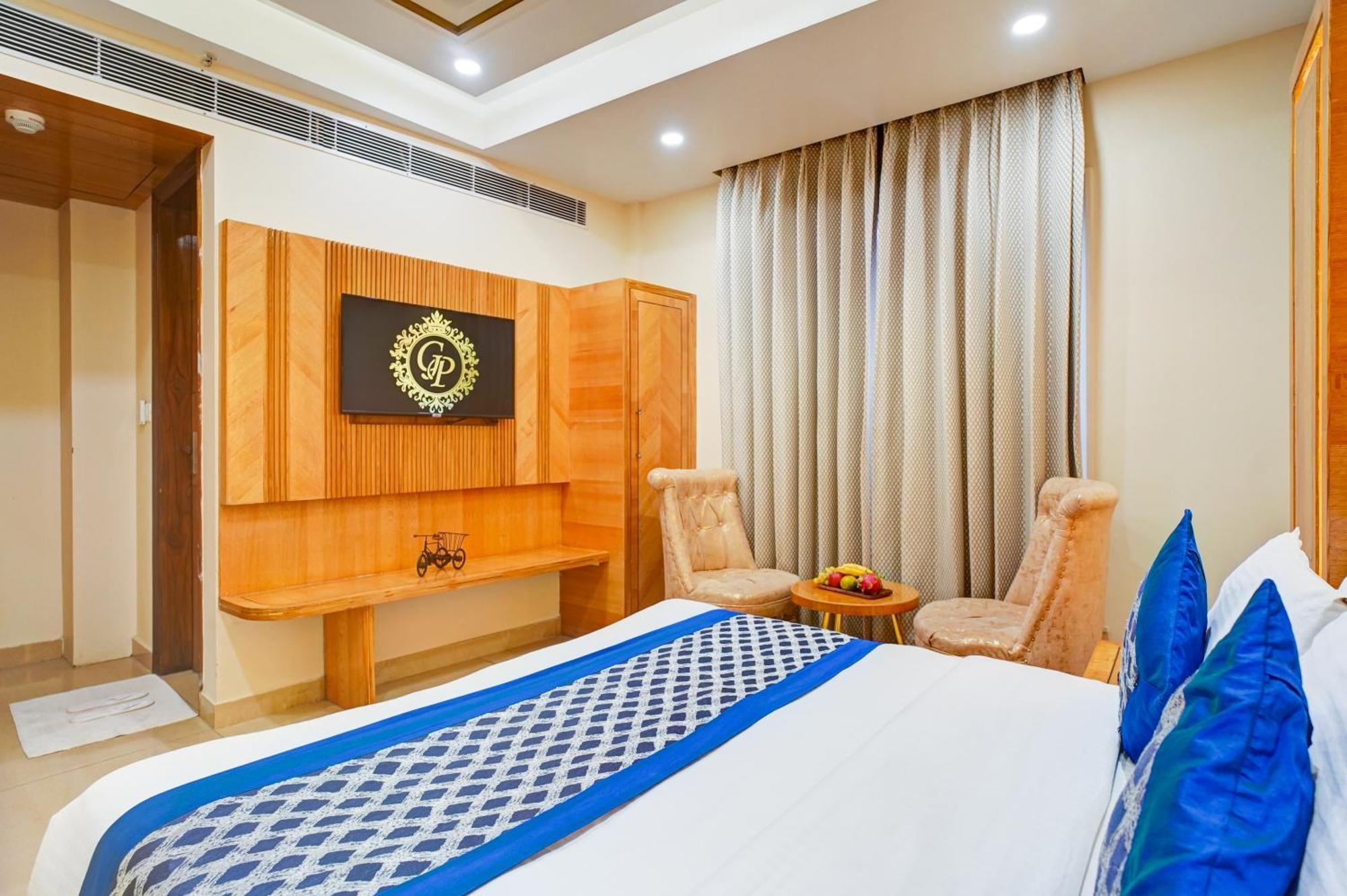 Hotel Gold Palace - 03 Mins Walk From New Delhi Railway Station 외부 사진