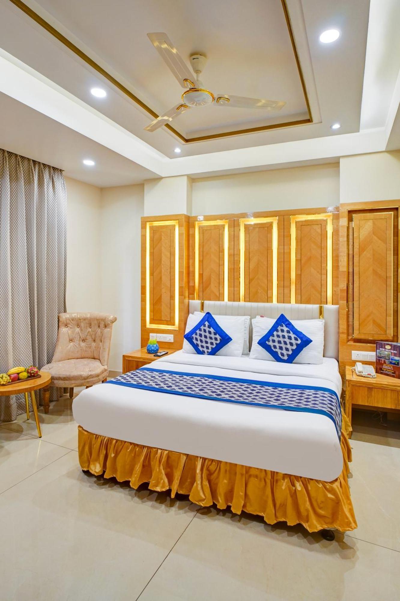 Hotel Gold Palace - 03 Mins Walk From New Delhi Railway Station 외부 사진